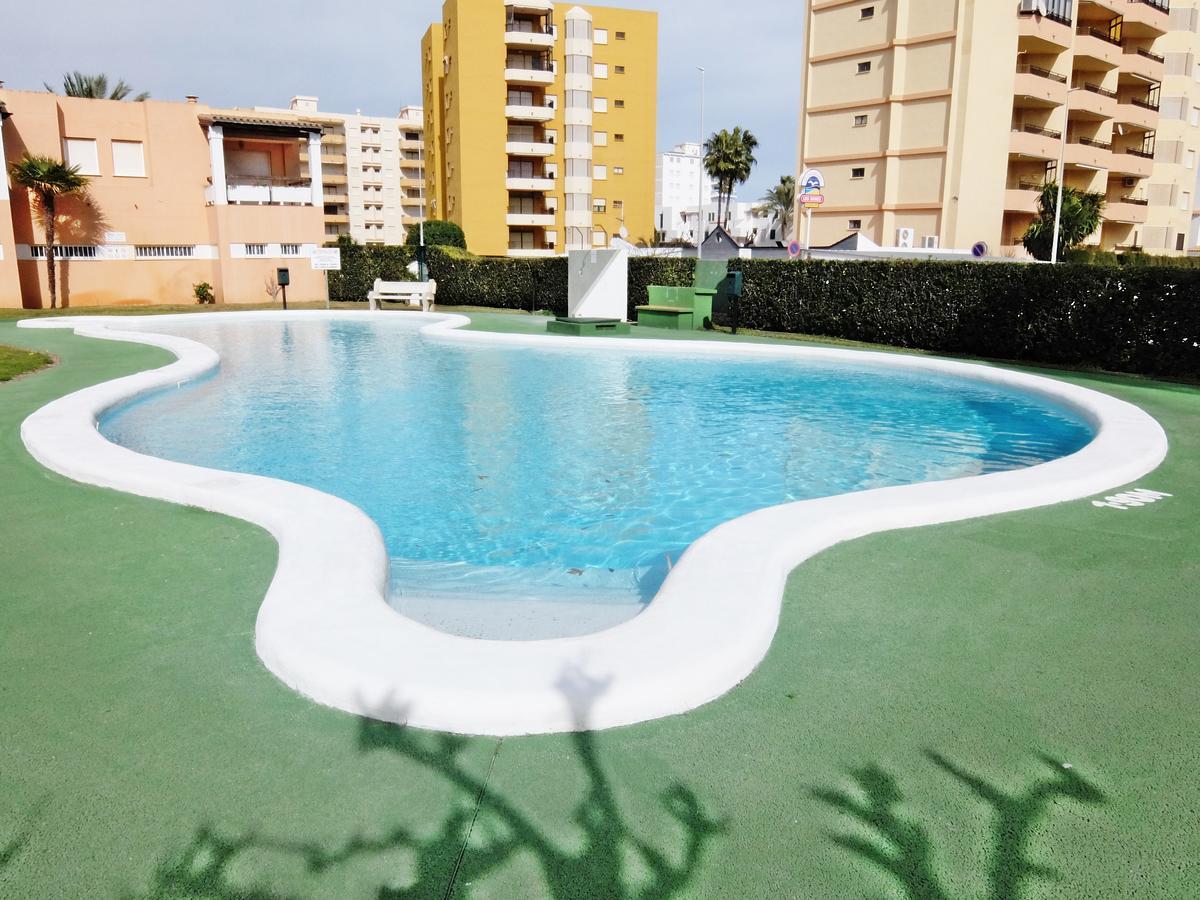 Los Juncos Apartamentos - Solo Familias Oliva Exterior foto